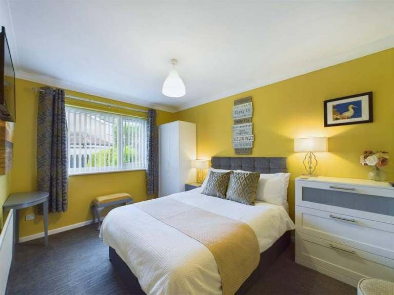 House Copenhagen Place in Greater London
