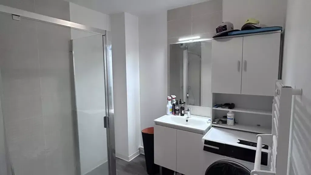 Room Rue Maximilien Robespierre in Aulnay-sous-Bois