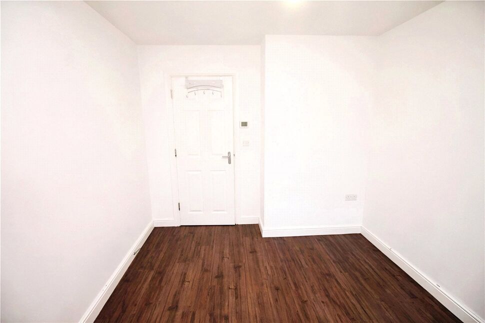 Flat Harpur Street in Bedford