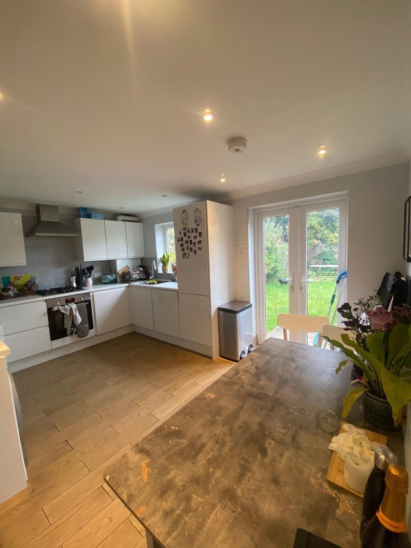 Room Finsbury Park Avenue in Greater London