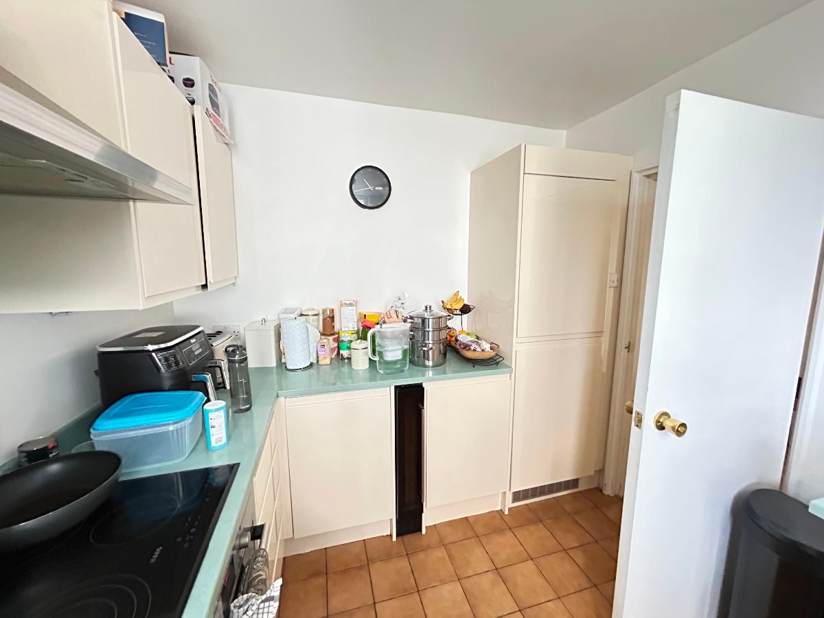 Flat West Hill in Greater London
