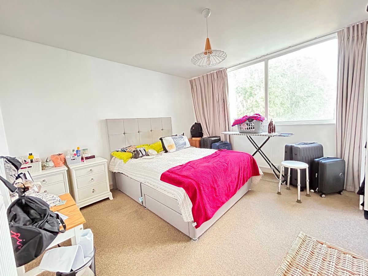 Flat West Hill in Greater London