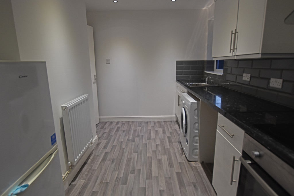 Flat Albert Road in Nottingham