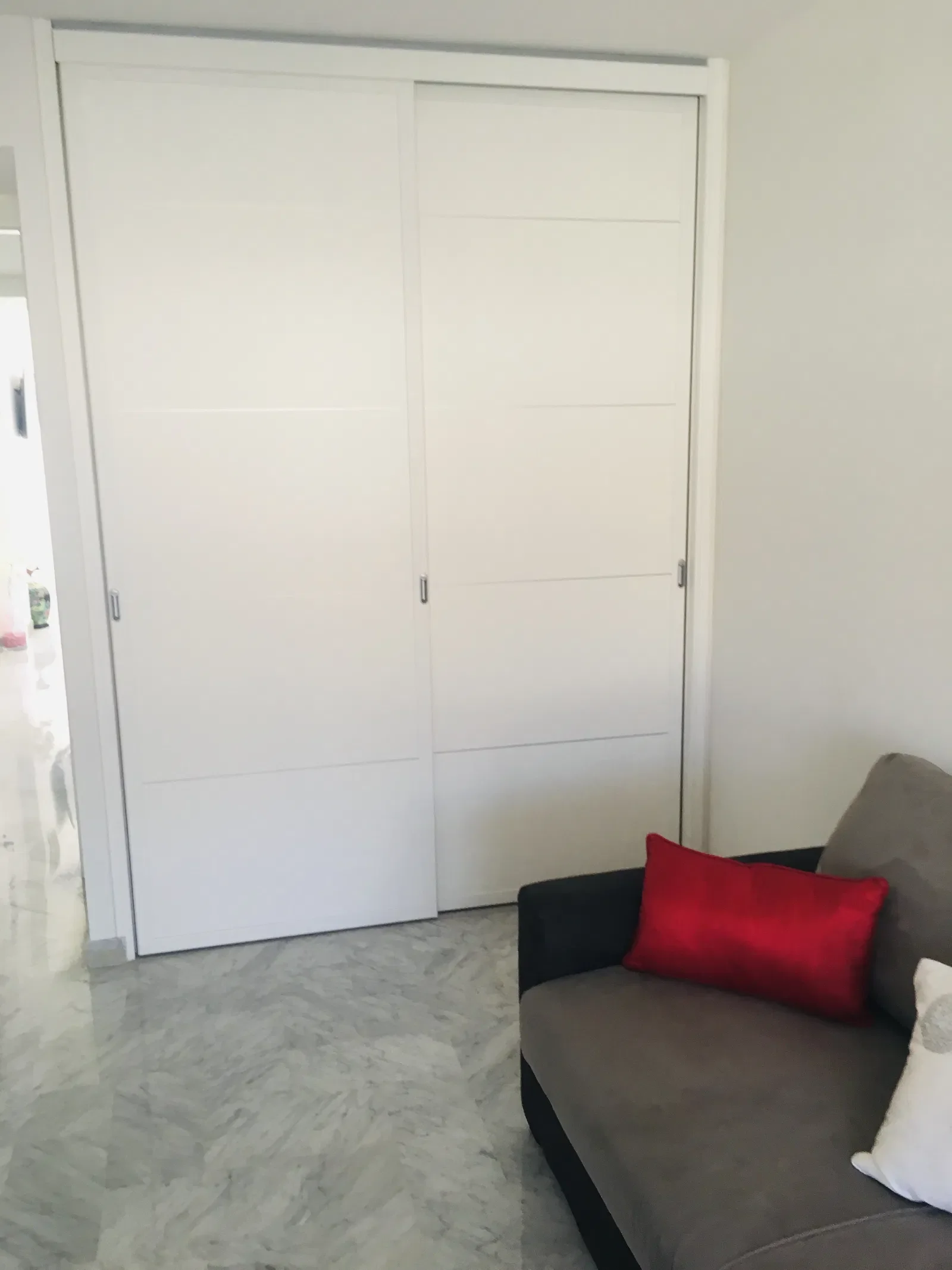 Room Cours Georges V in Menton