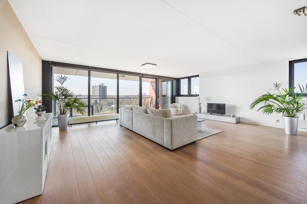 Appartement Burgemeester Nederbragtpark 57 in Voorburg