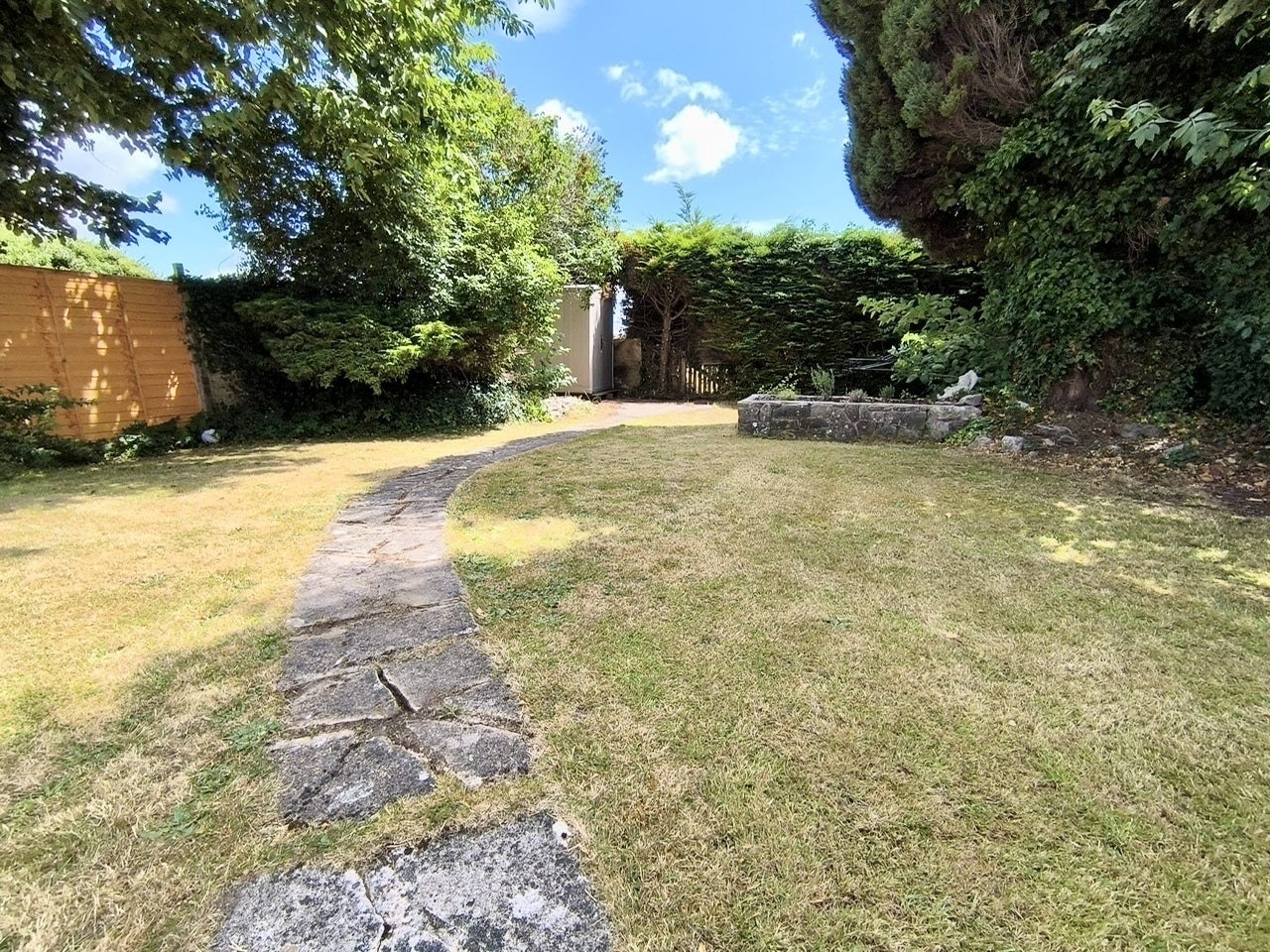 House Highbury Park in Warminster
