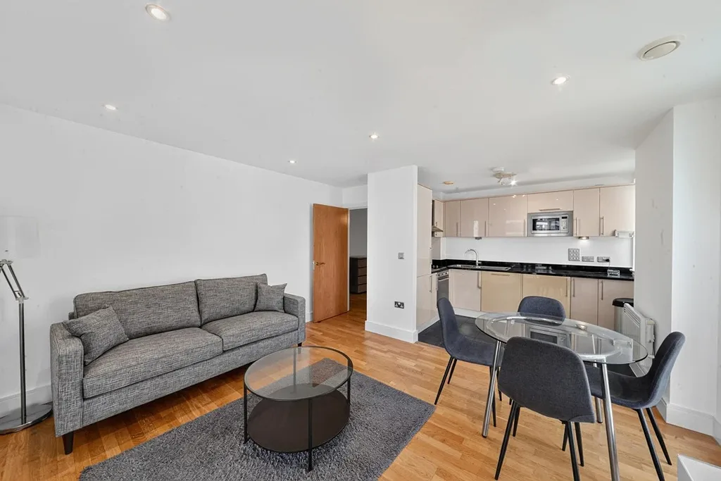 Flat Greenwich View Place in Greater London