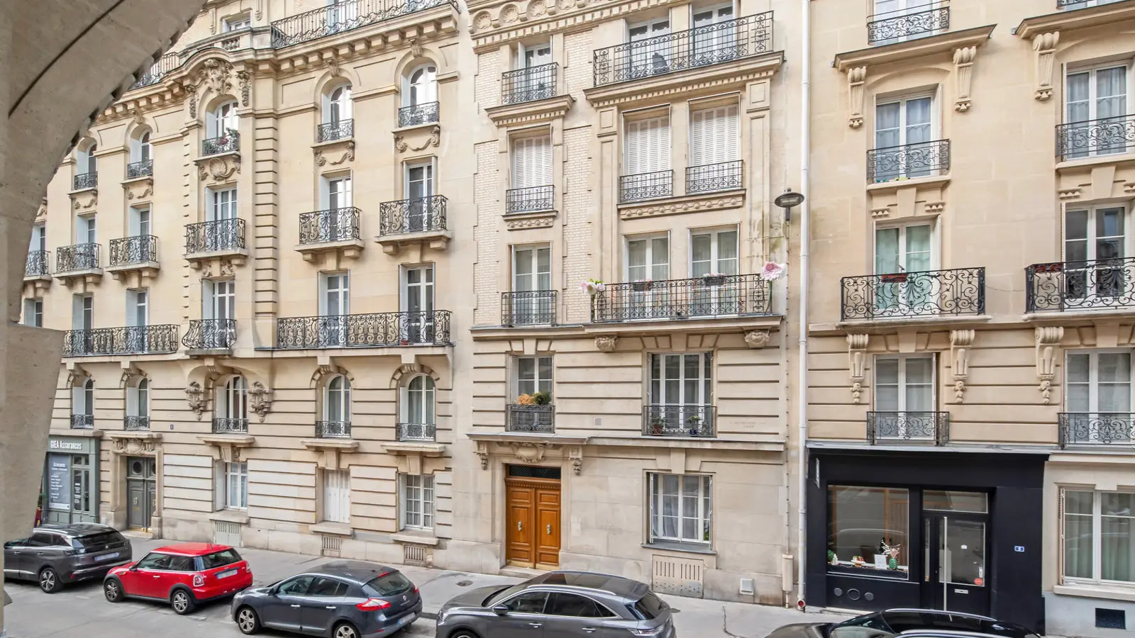 Appartement Place du Cardinal Amette à Paris