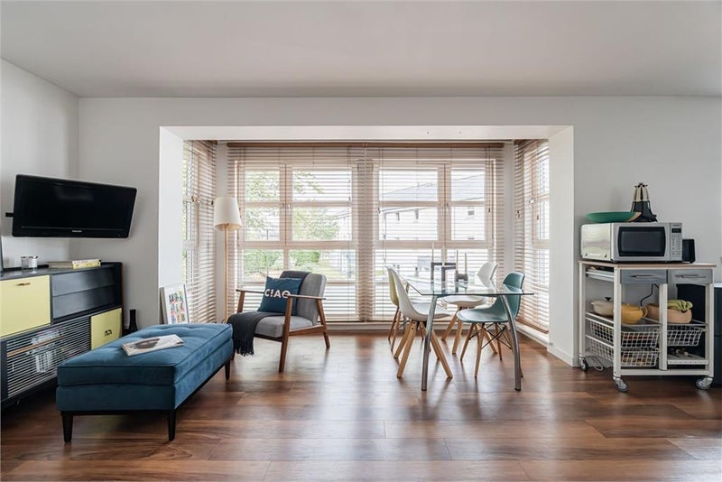 Room Chesser Crescent in City of Edinburgh