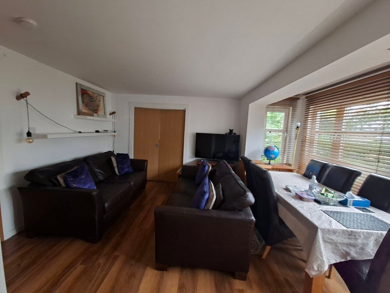 Room Chesser Crescent in City of Edinburgh