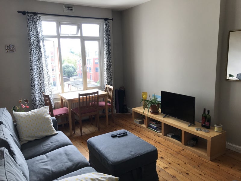 Room Brixton Hill in Greater London