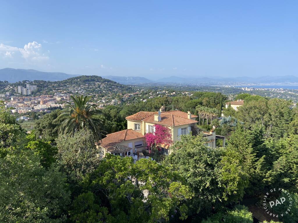 House Avenue de l'Hôpital in Vallauris