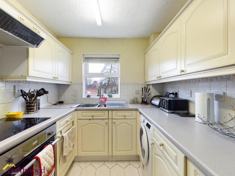 Flat Arran Grove in Cherwell District