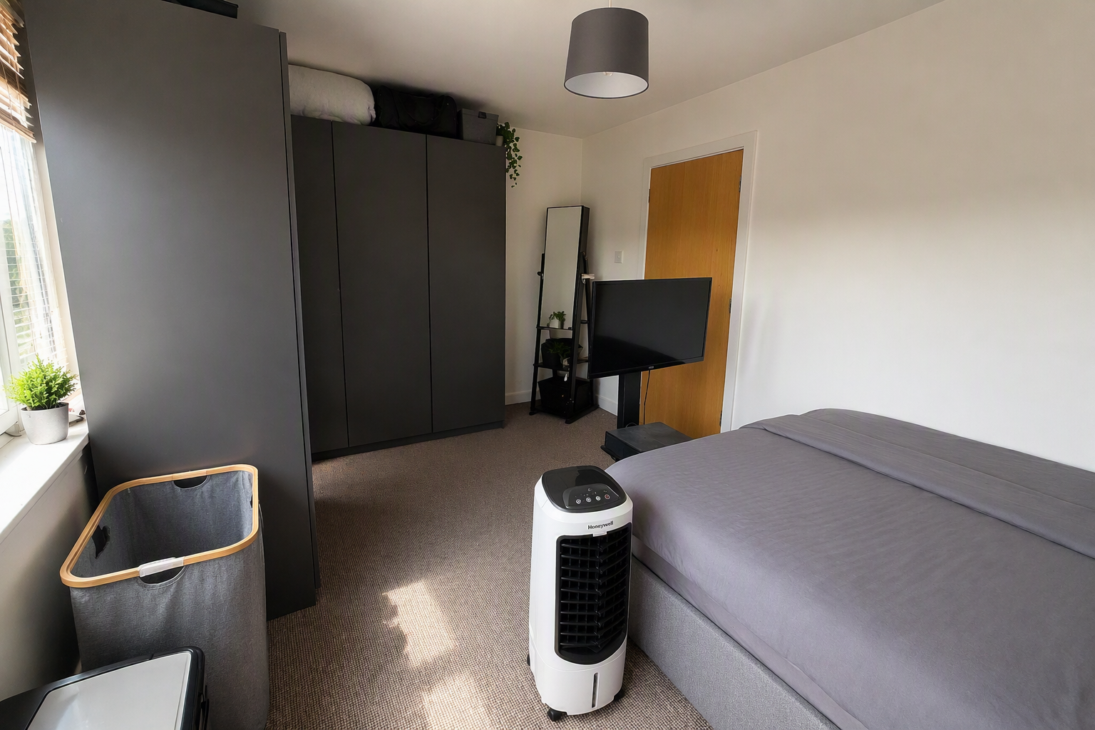 Flat Oundle Road in Peterborough