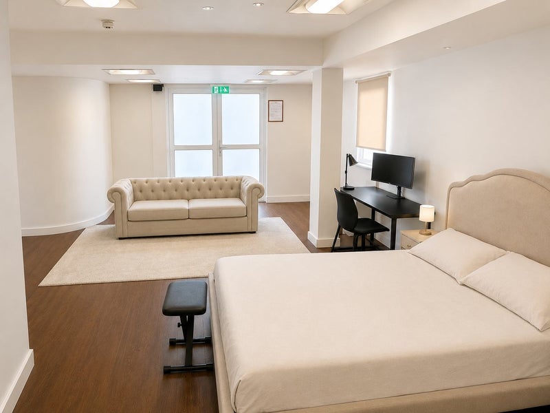 Room Oxford Gardens in Greater London