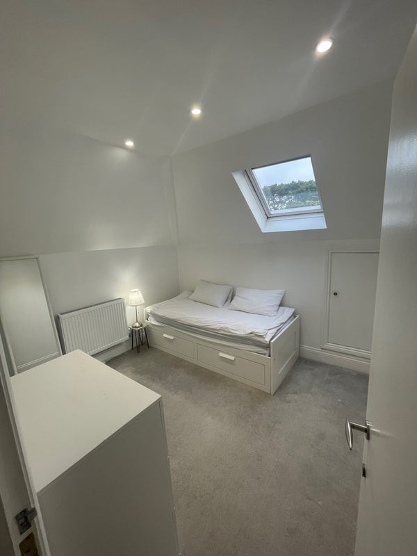 Room Portchester Road in Bournemouth