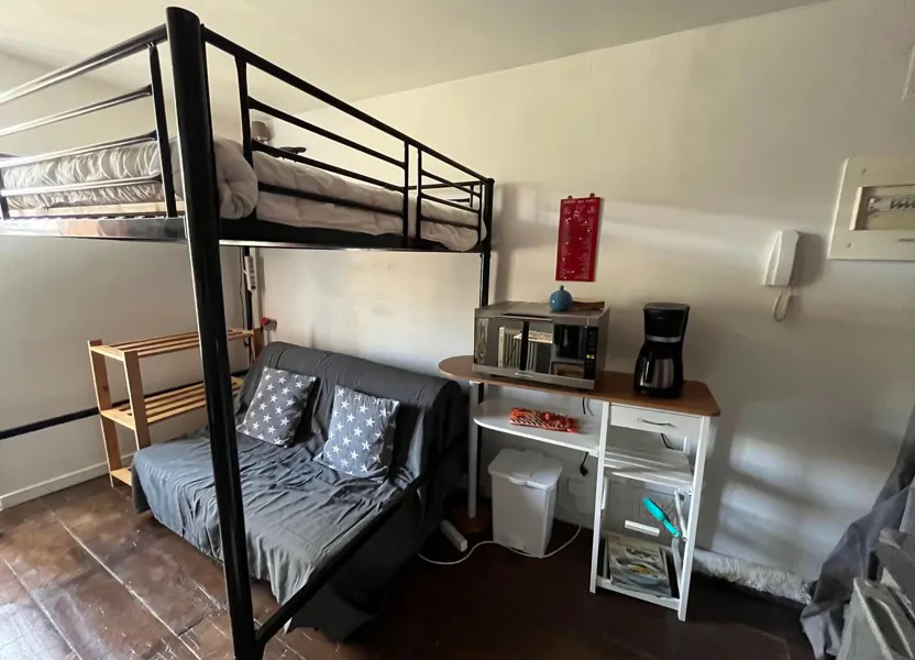 Room Rue du Chastel in Mende