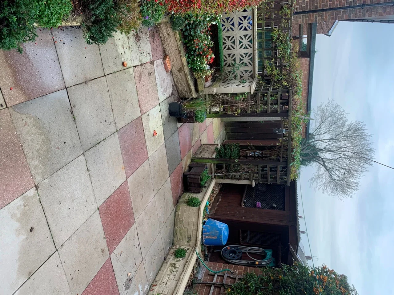 House Ellerby Road in Lazenby