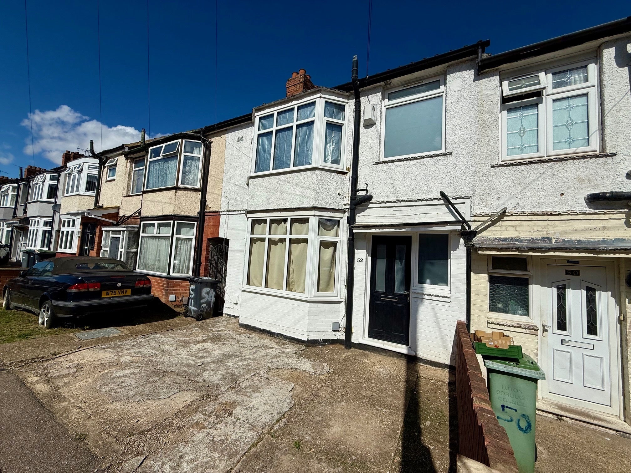 House Carisbrooke Road in Luton