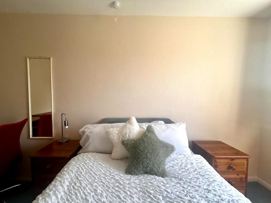 Room Cobden Street in Derby