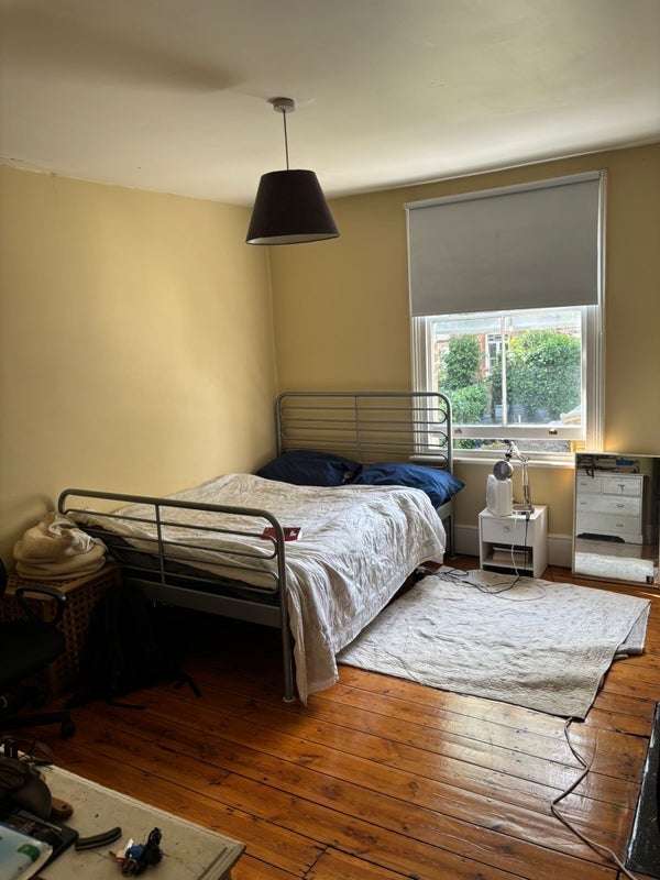 Room Tierney Road in Greater London