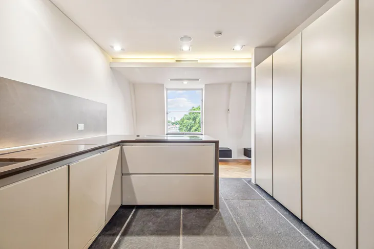 Flat Paddington Street in City of Westminster