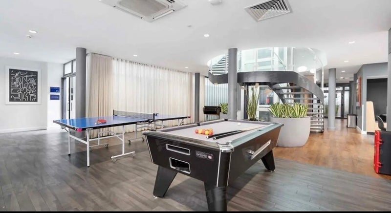 Room Pitfield Street in Greater London