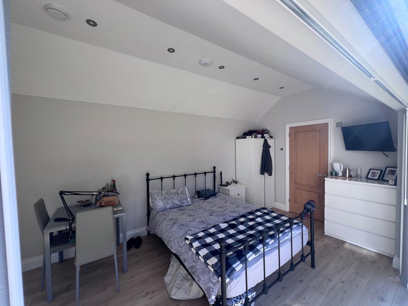 Room Foxley Drive in East Hertfordshire