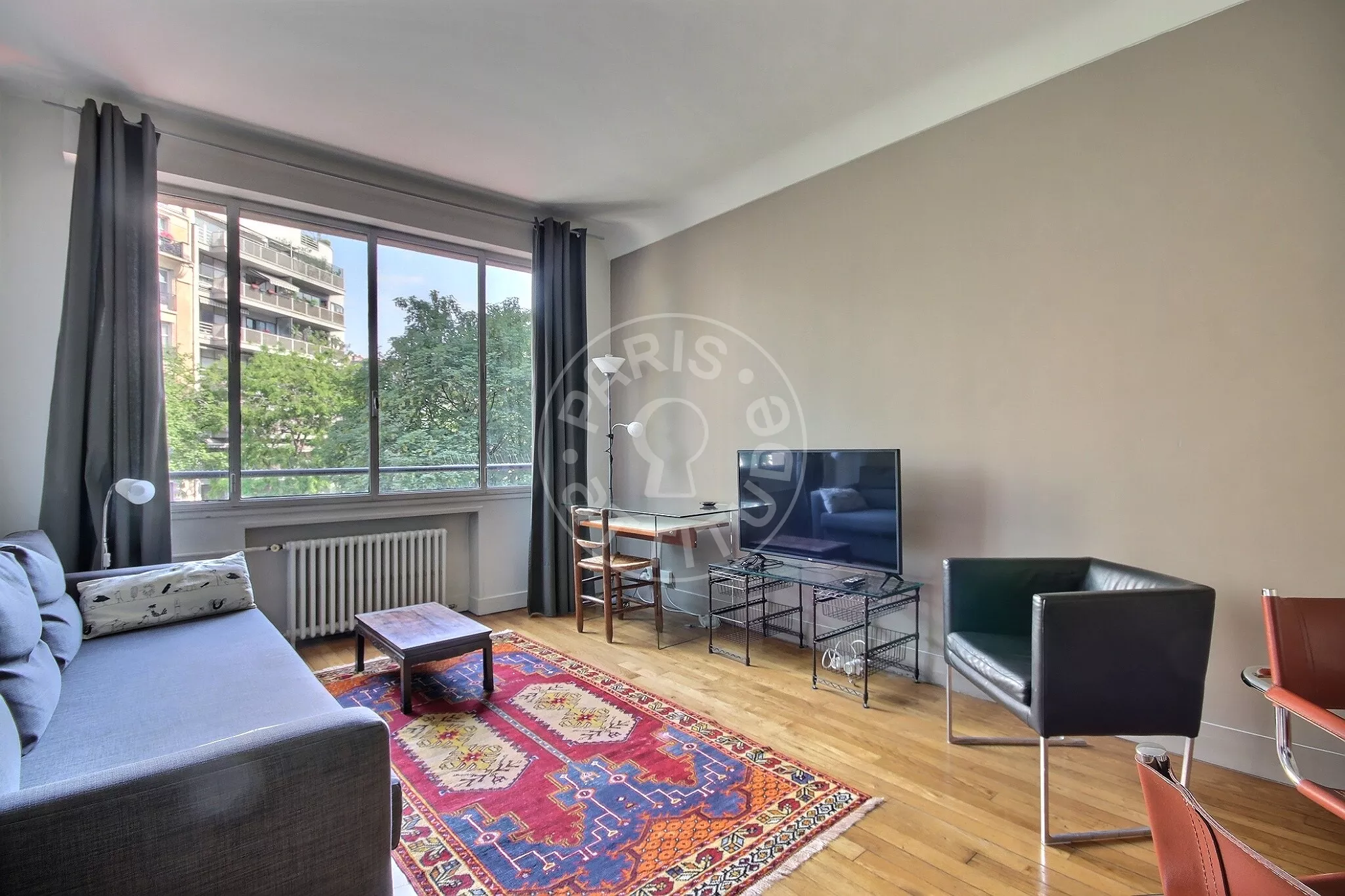 Appartement Avenue de Versailles à Paris