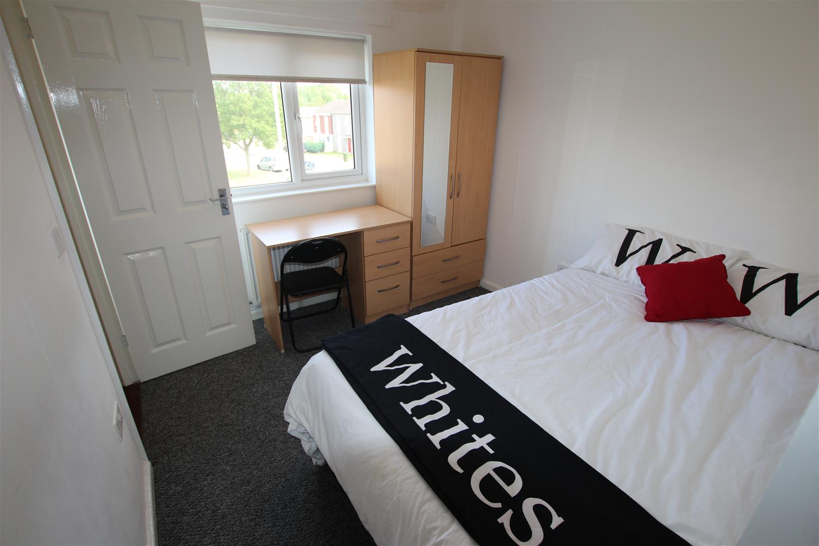 Room Thorn Hill in Northampton
