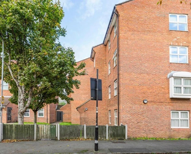 Flat Camley Street in Greater London