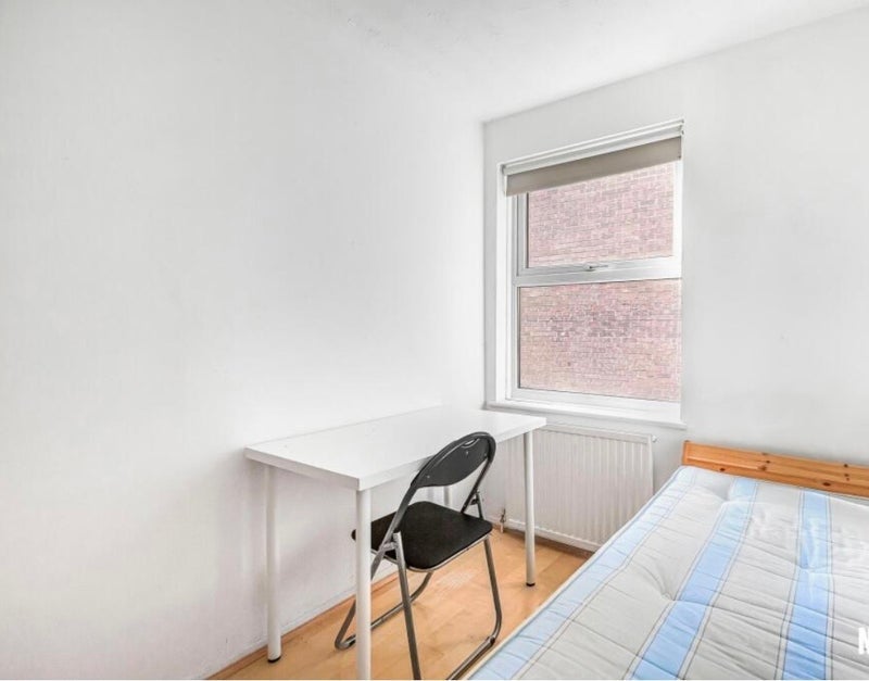 Flat Camley Street in Greater London
