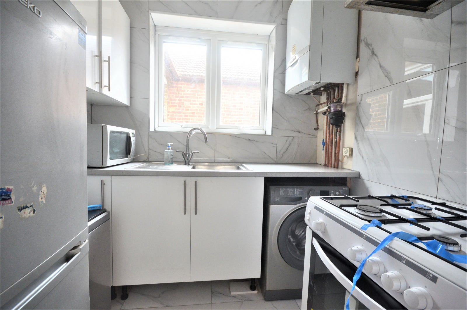 Flat Ilford Lane in Greater London