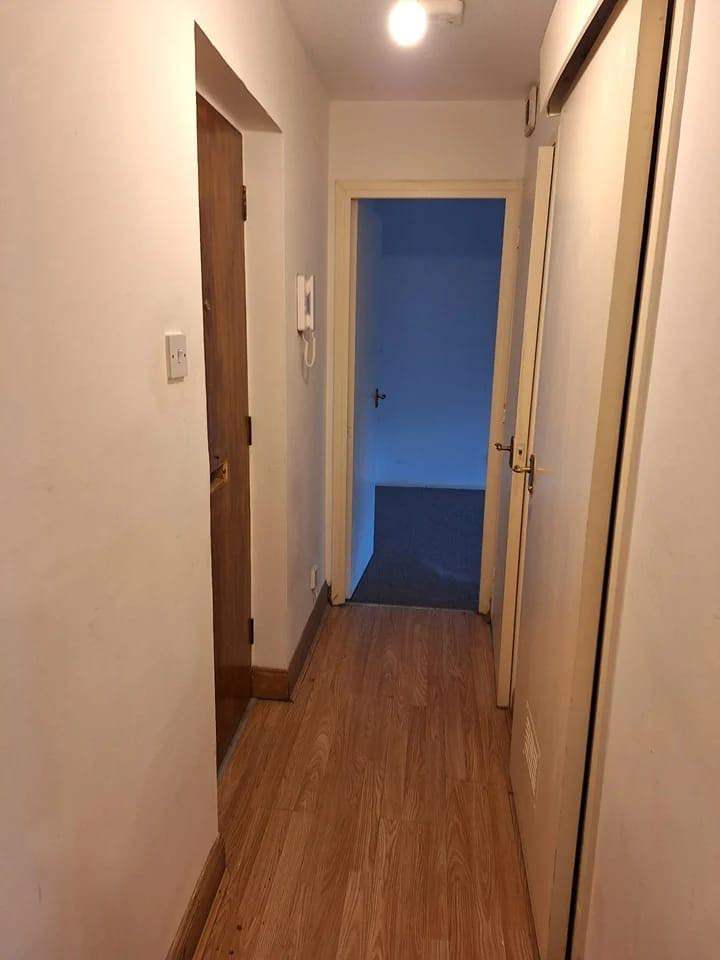 Flat Chatsworth Road in Greater London