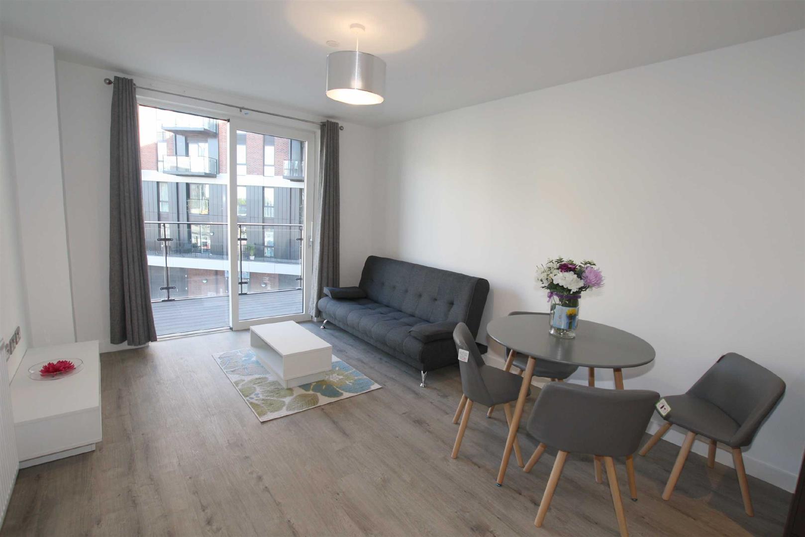 Flat Middlewood Street in Salford