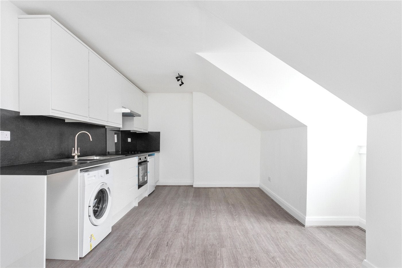 Flat Cottage Road in Greater London