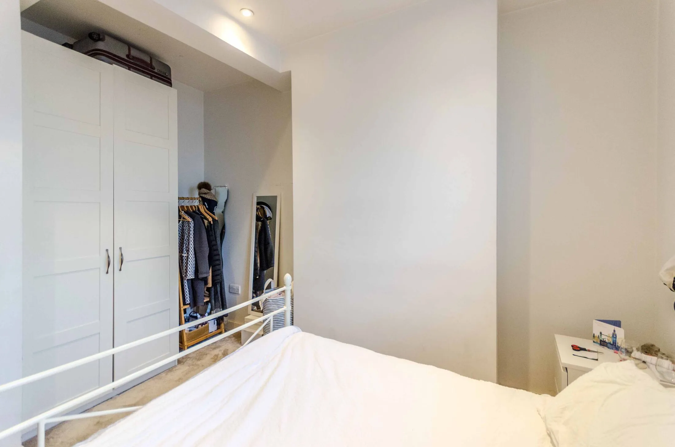 Flat Upper Street in Greater London