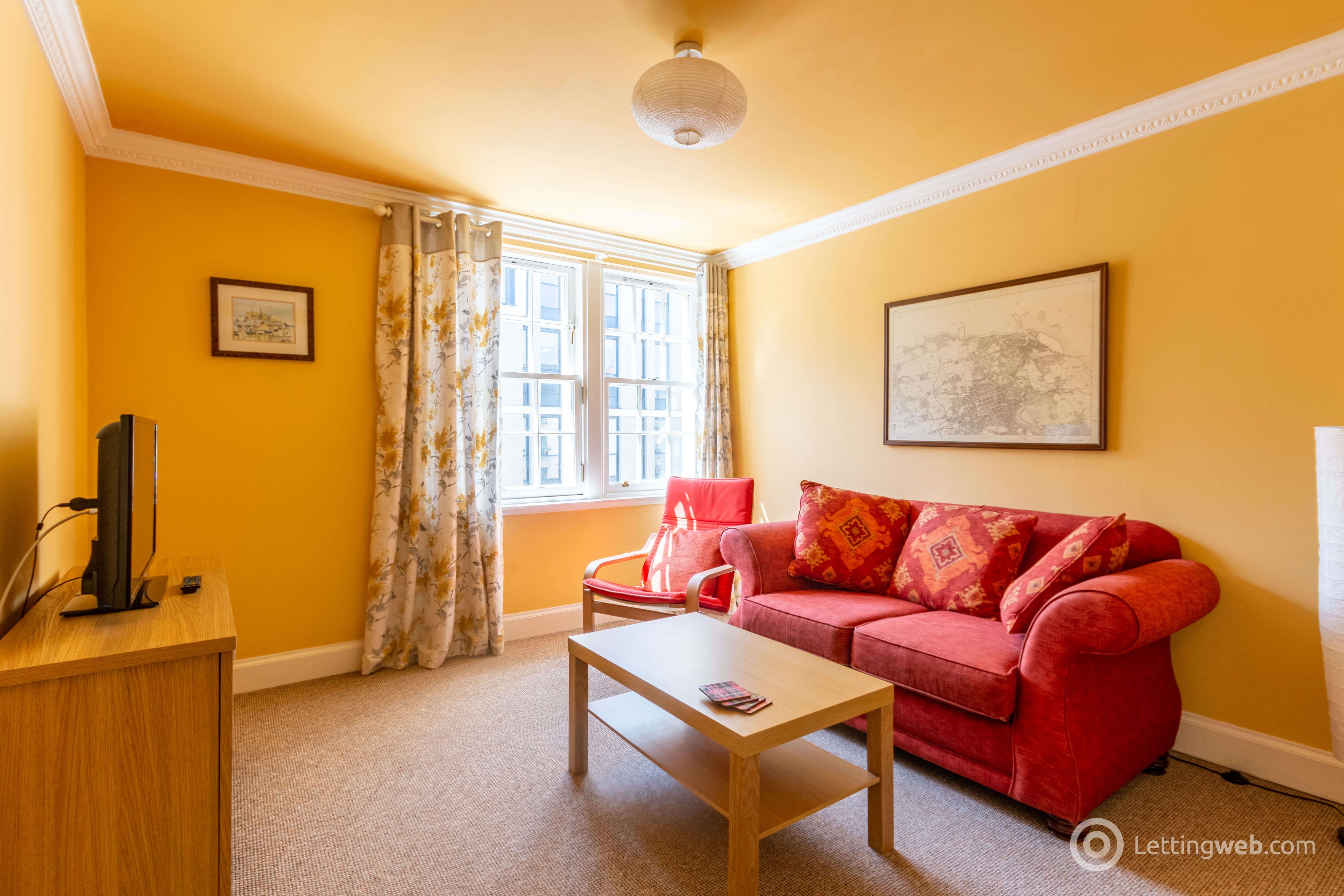 Flat Potterrow in Edinburgh