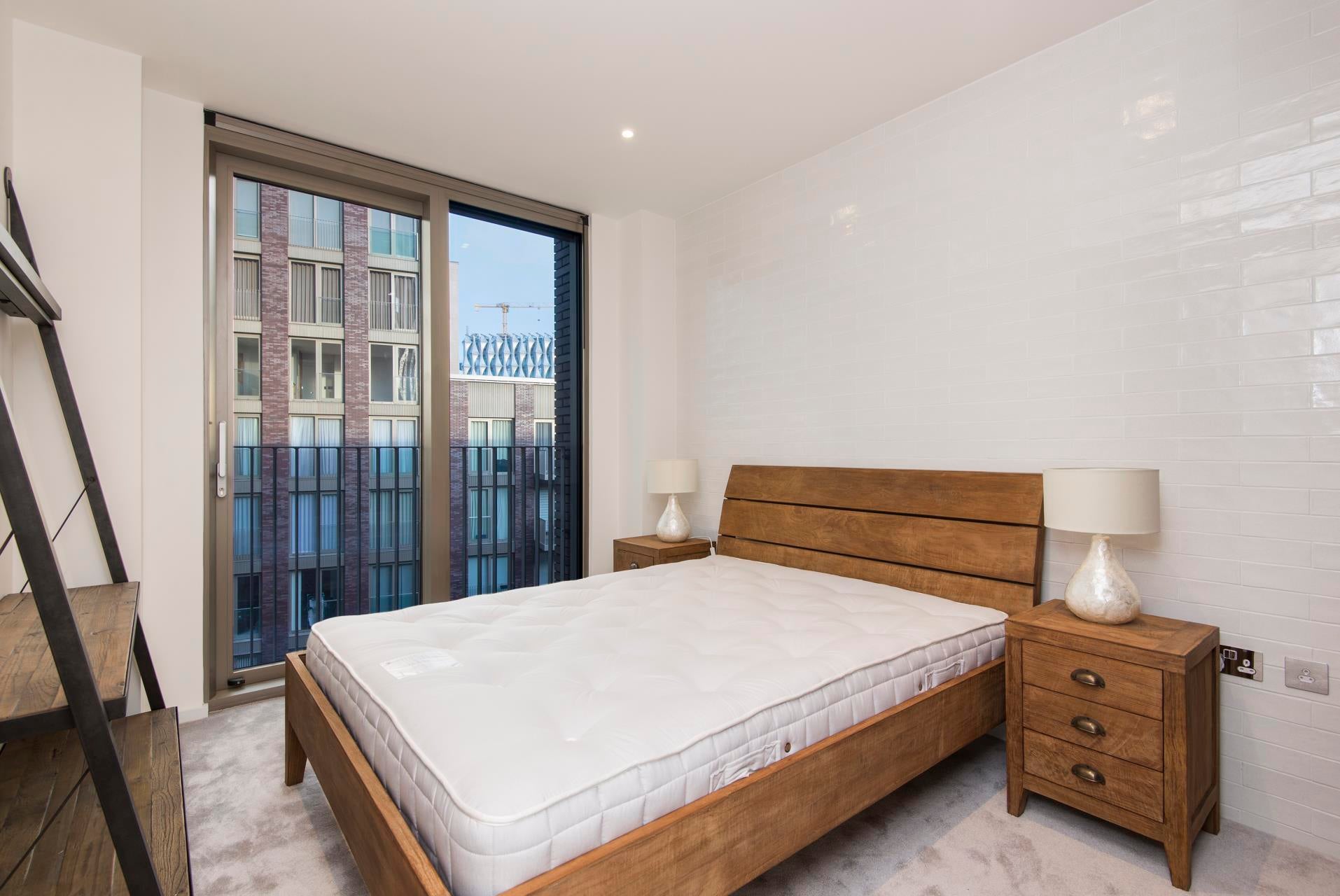 Flat New Union Square in Greater London