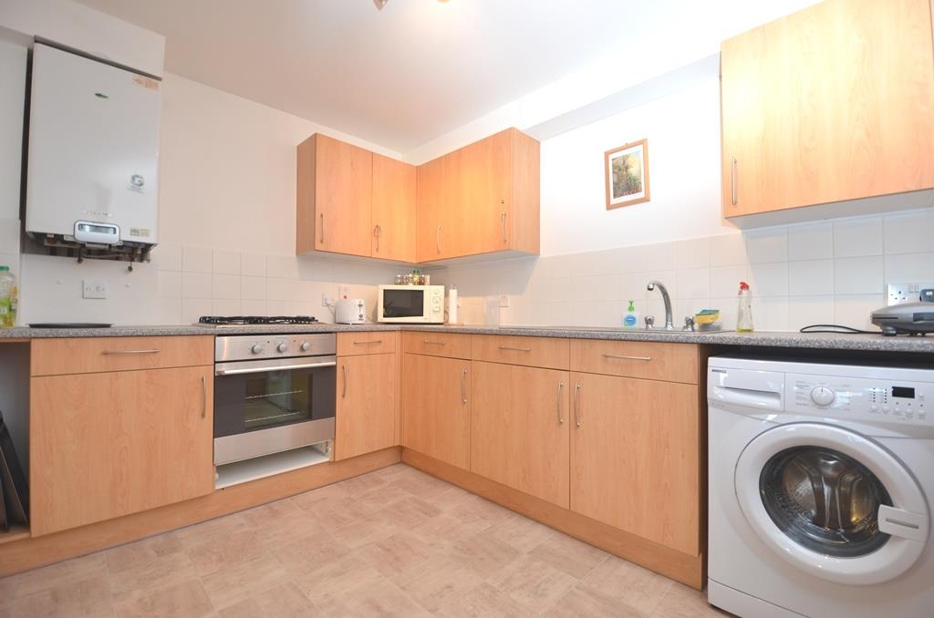 Flat Clayton Road in Greater London