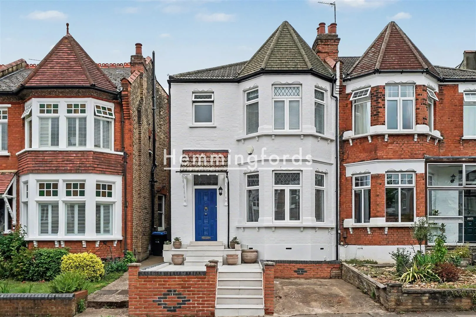 House Ulleswater Road in Greater London
