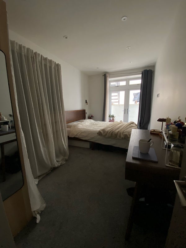 Room Caledonian Road in Greater London