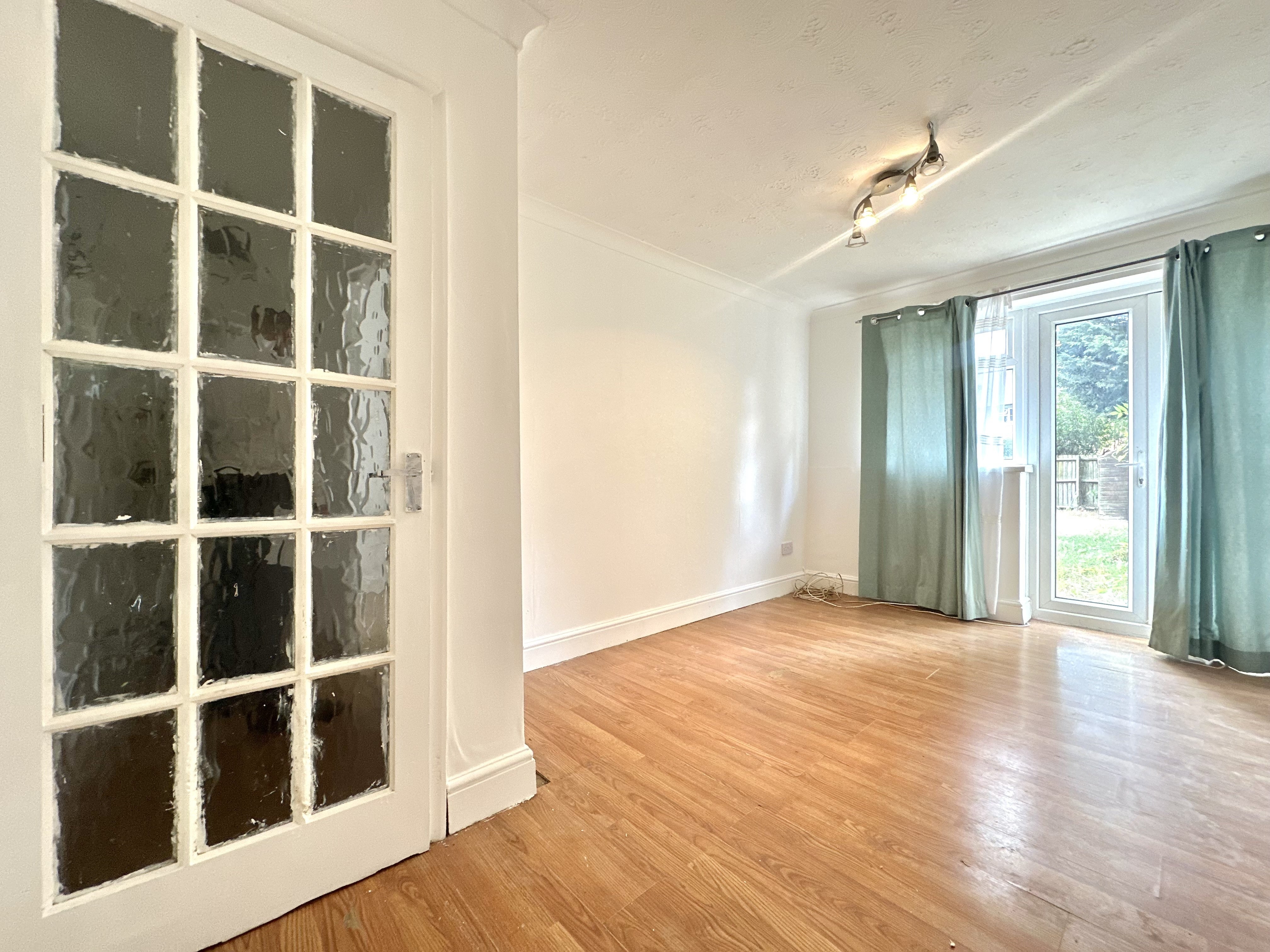 Flat Hopwas Grove in Metropolitan Borough of Solihull