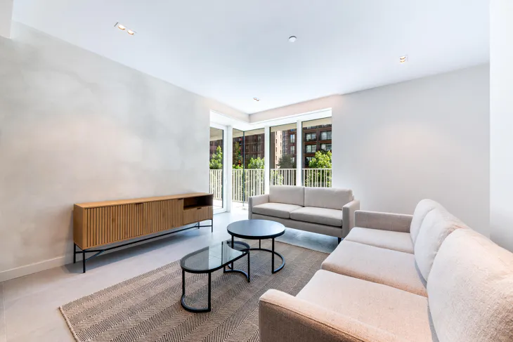 Flat Lewis Cubitt Walk in Greater London