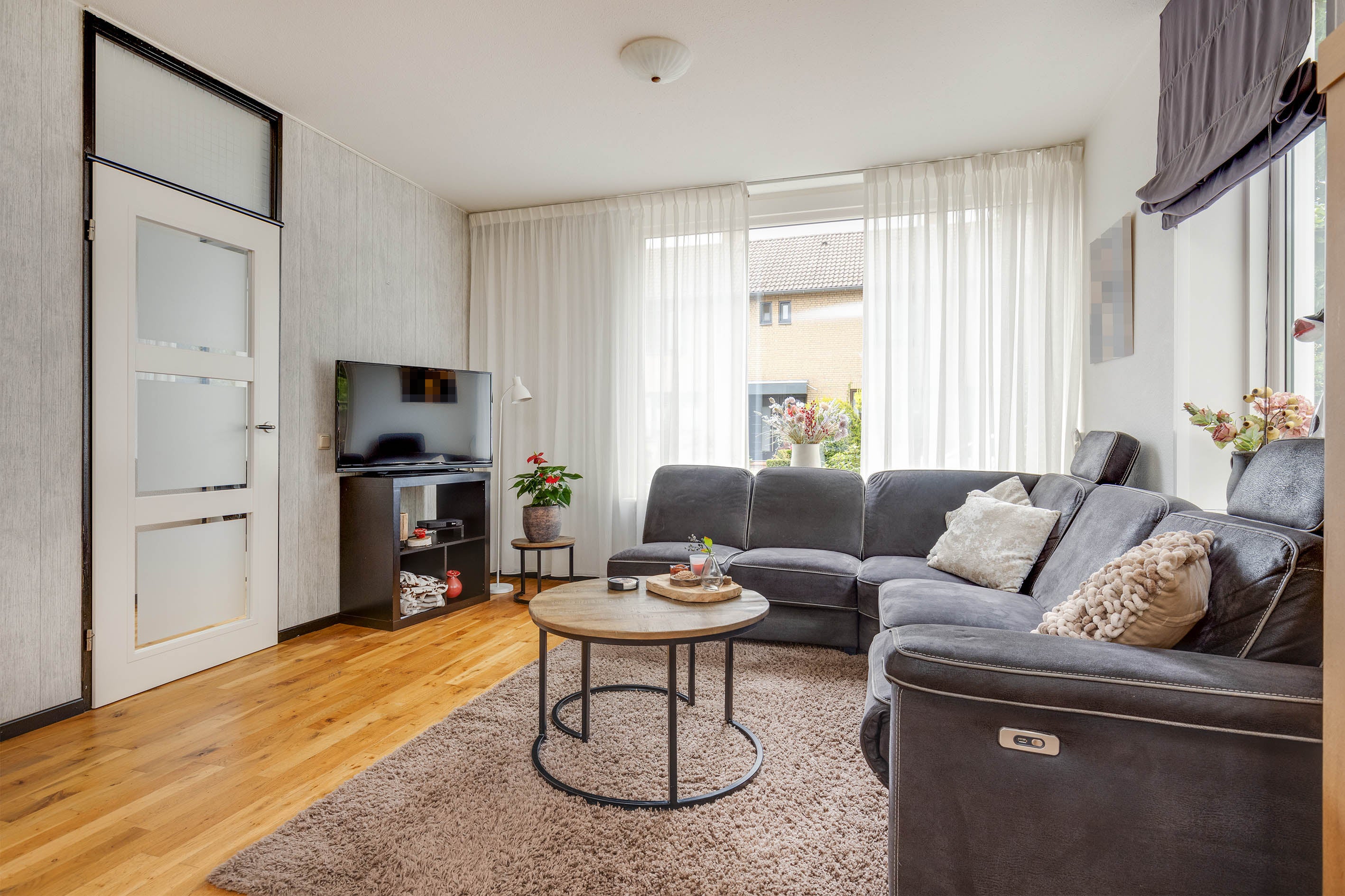 Twee-onder-één-kap te koop: Lichtenbergstraat 14, Sittard