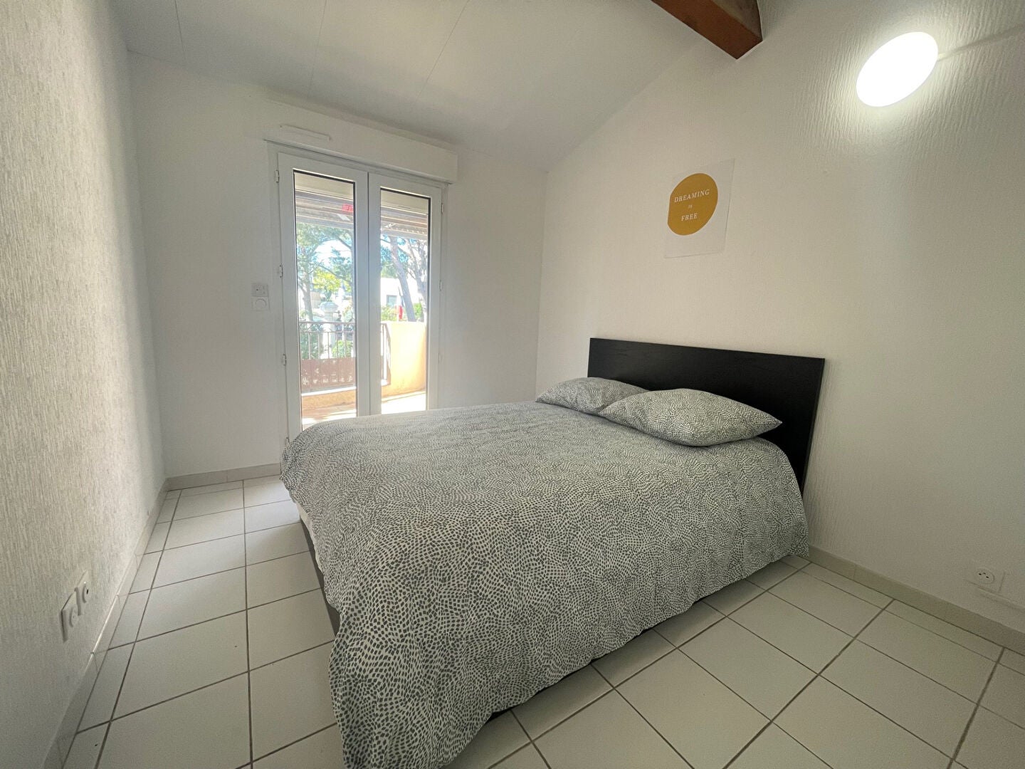 Flat Avenue du Général de Gaulle in Sausset-les-Pins