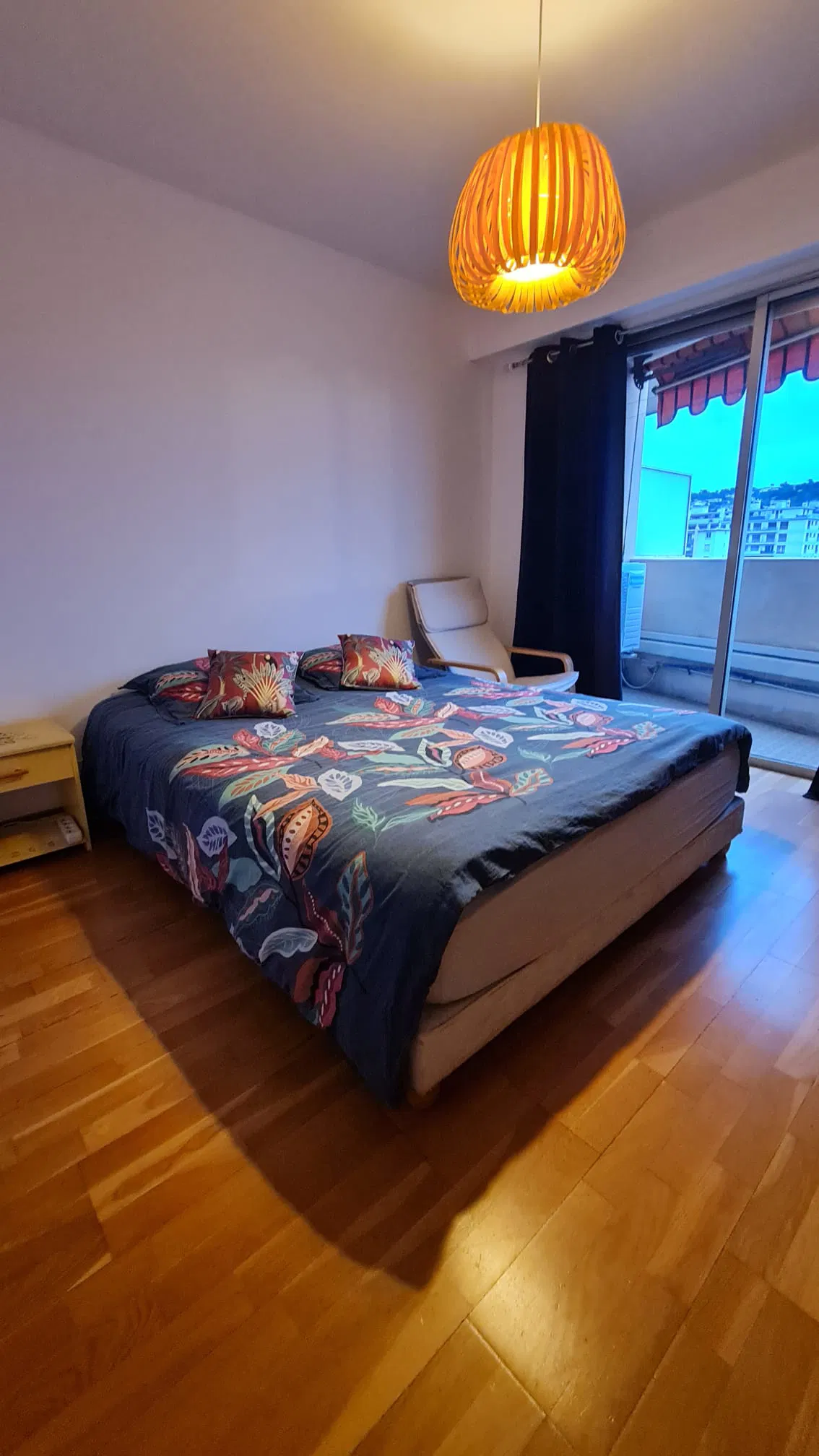 Room Avenue Valentiny in Nice