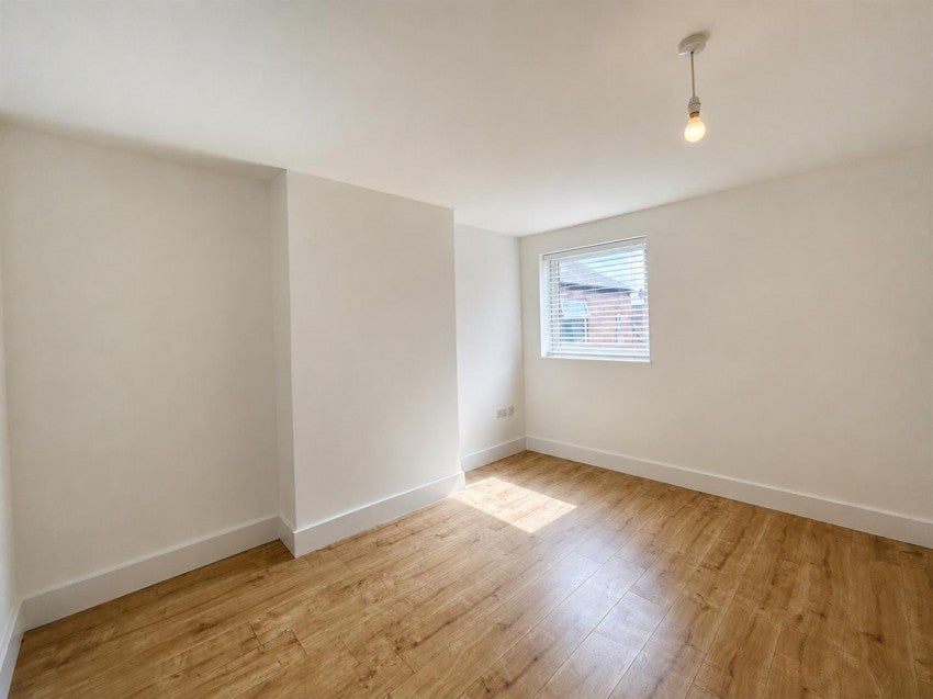 Flat Moores Road in Leicester