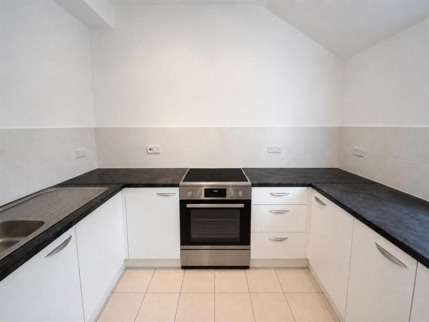 Flat Moores Road in Leicester