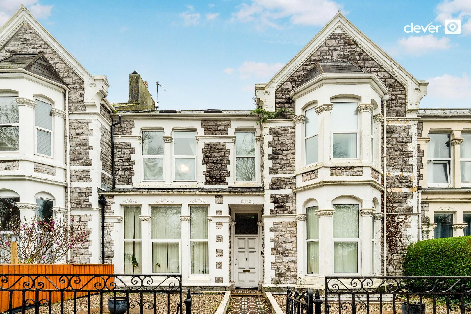 Flat Tothill Avenue in Plymouth